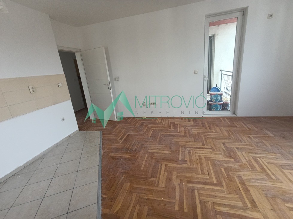 Bulevar patrijarha Pavla, 58m2, troiposoban! 