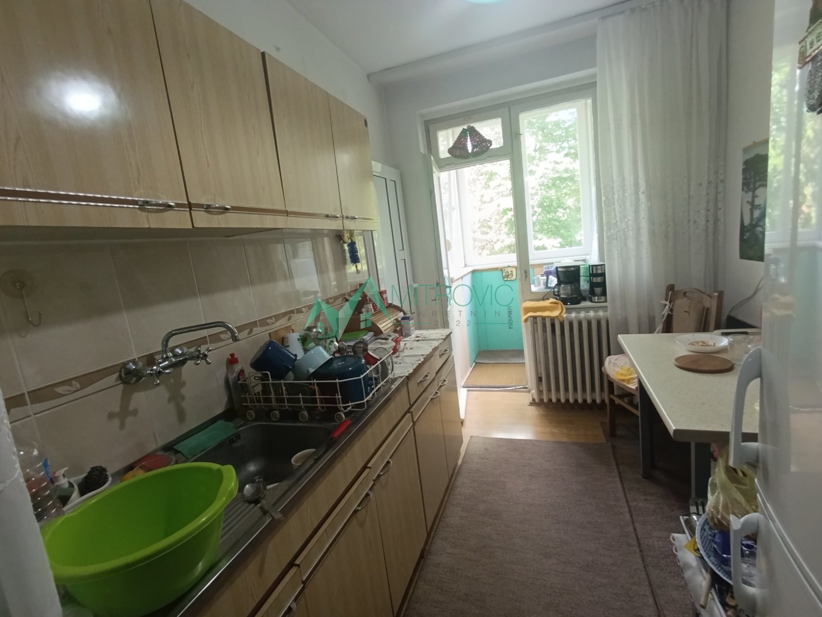 Detelinara klasičan dvosoban stan lepog rasporeda   