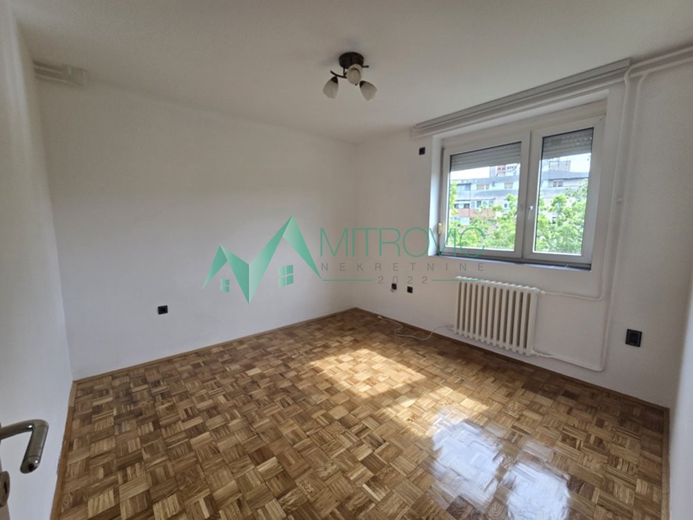 Novi Sad, Banatić - Dvosoban stan 41 m2 