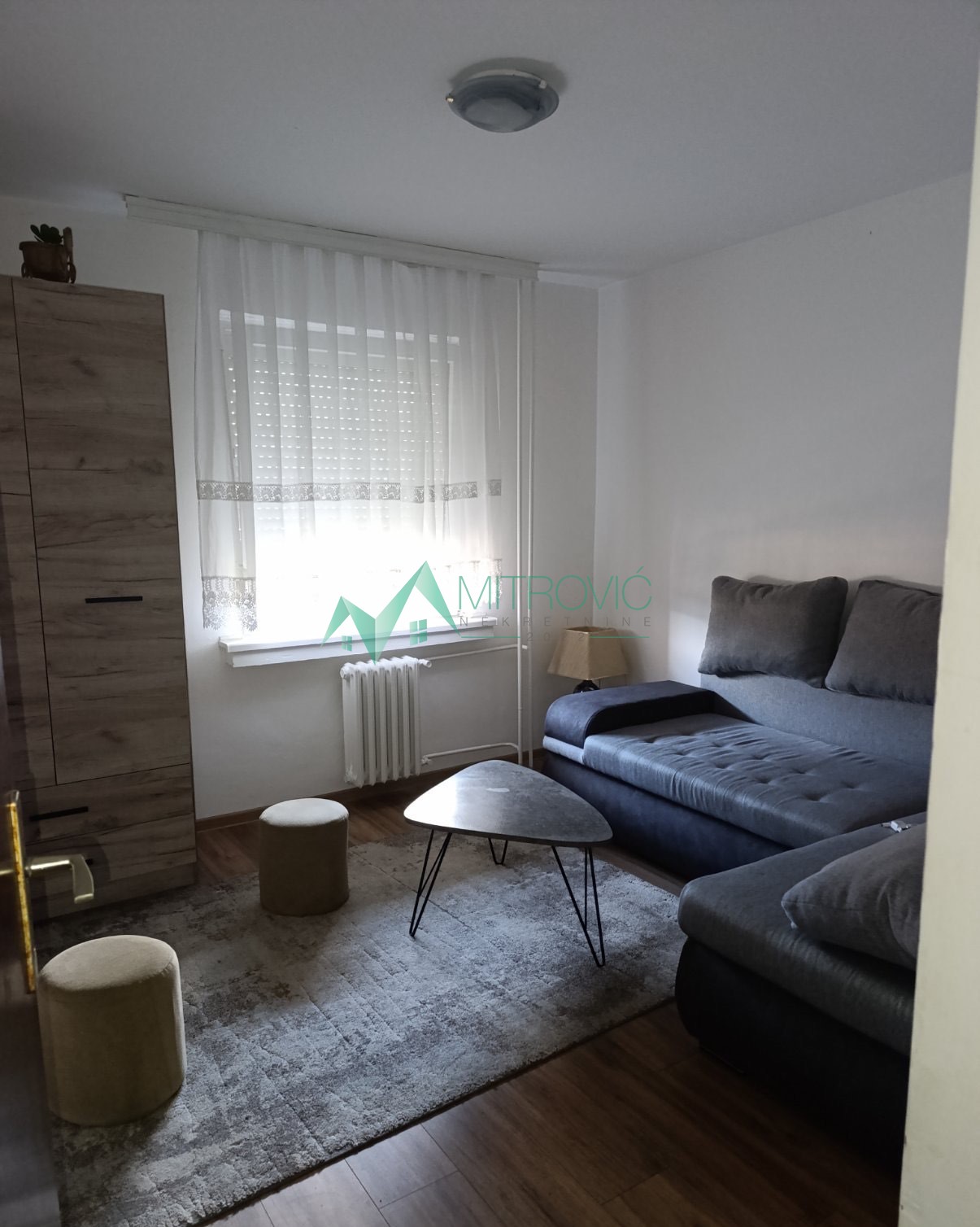 Novo Naselje, dvoiposoban stan 56m2. 