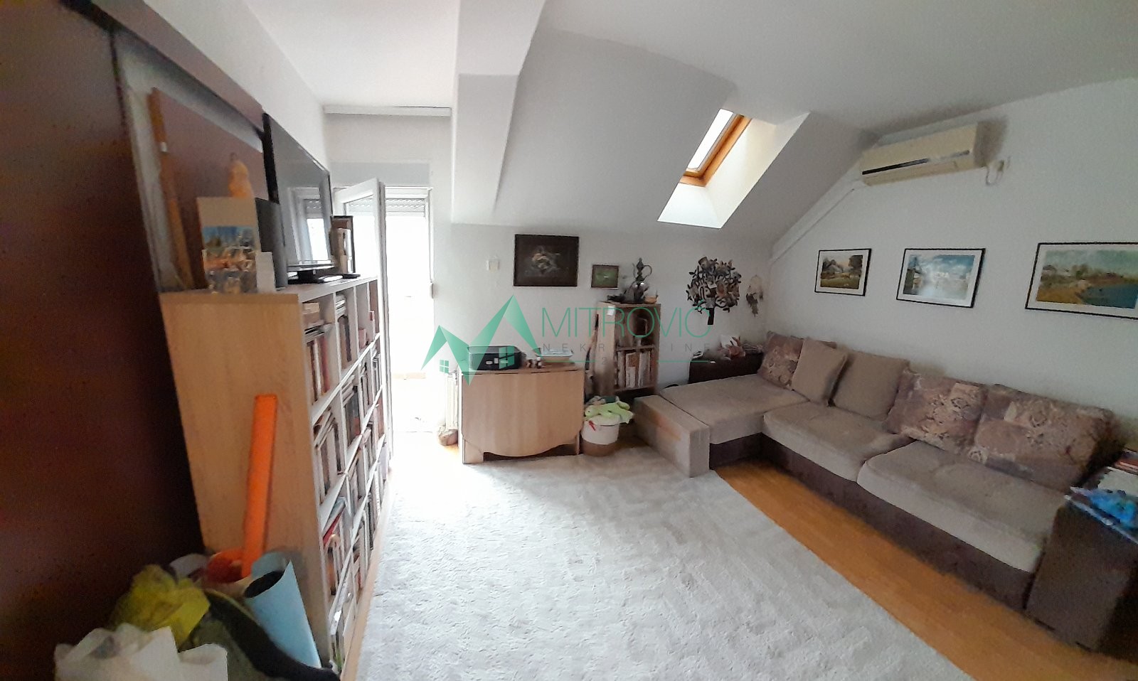 Adamovićevo naselje, 78m2. Dvoiposoban dupleks stan. 