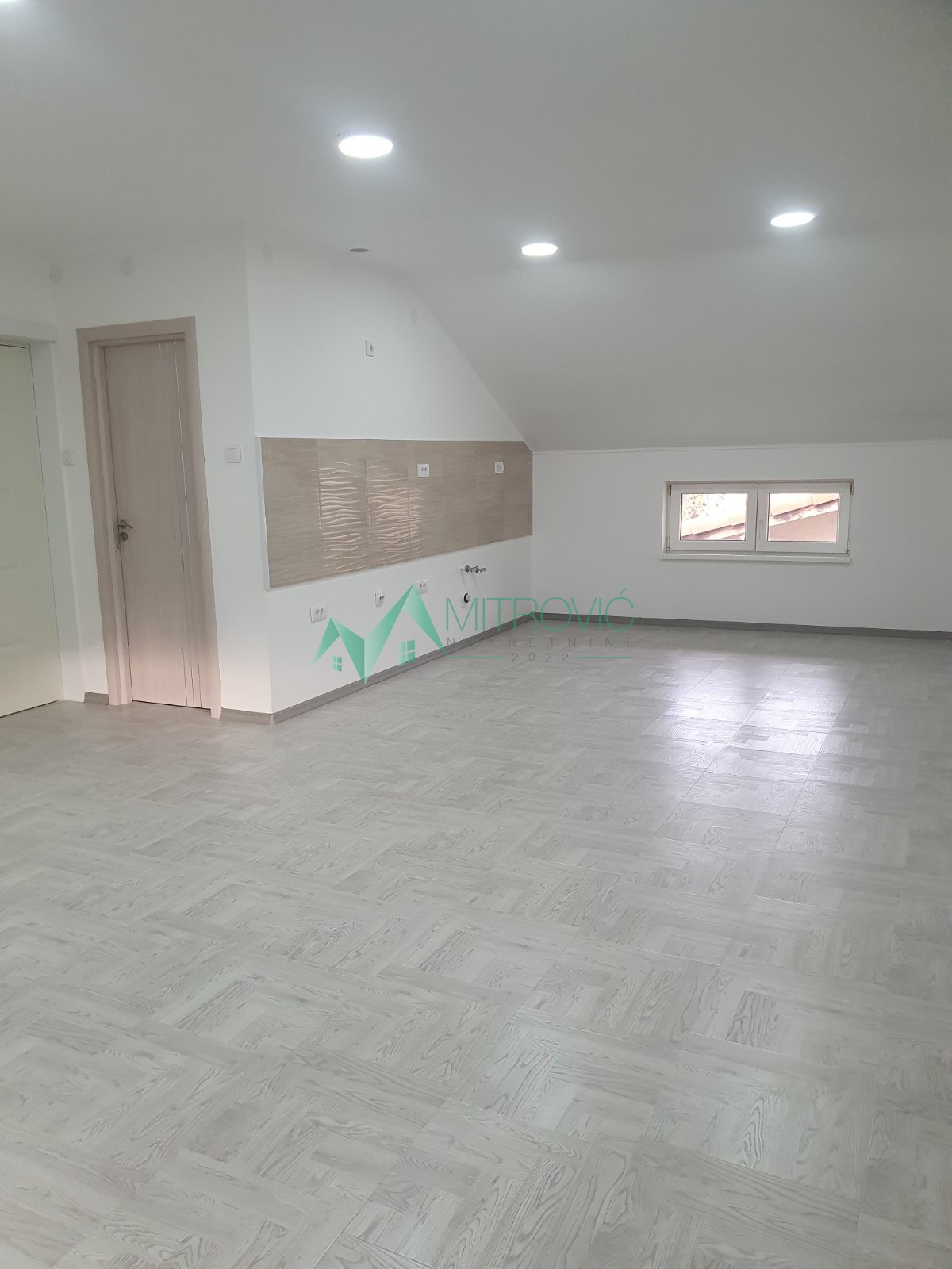 Klisa - Odlična ponuda, odmah useljiv stan za 1600€/m² !