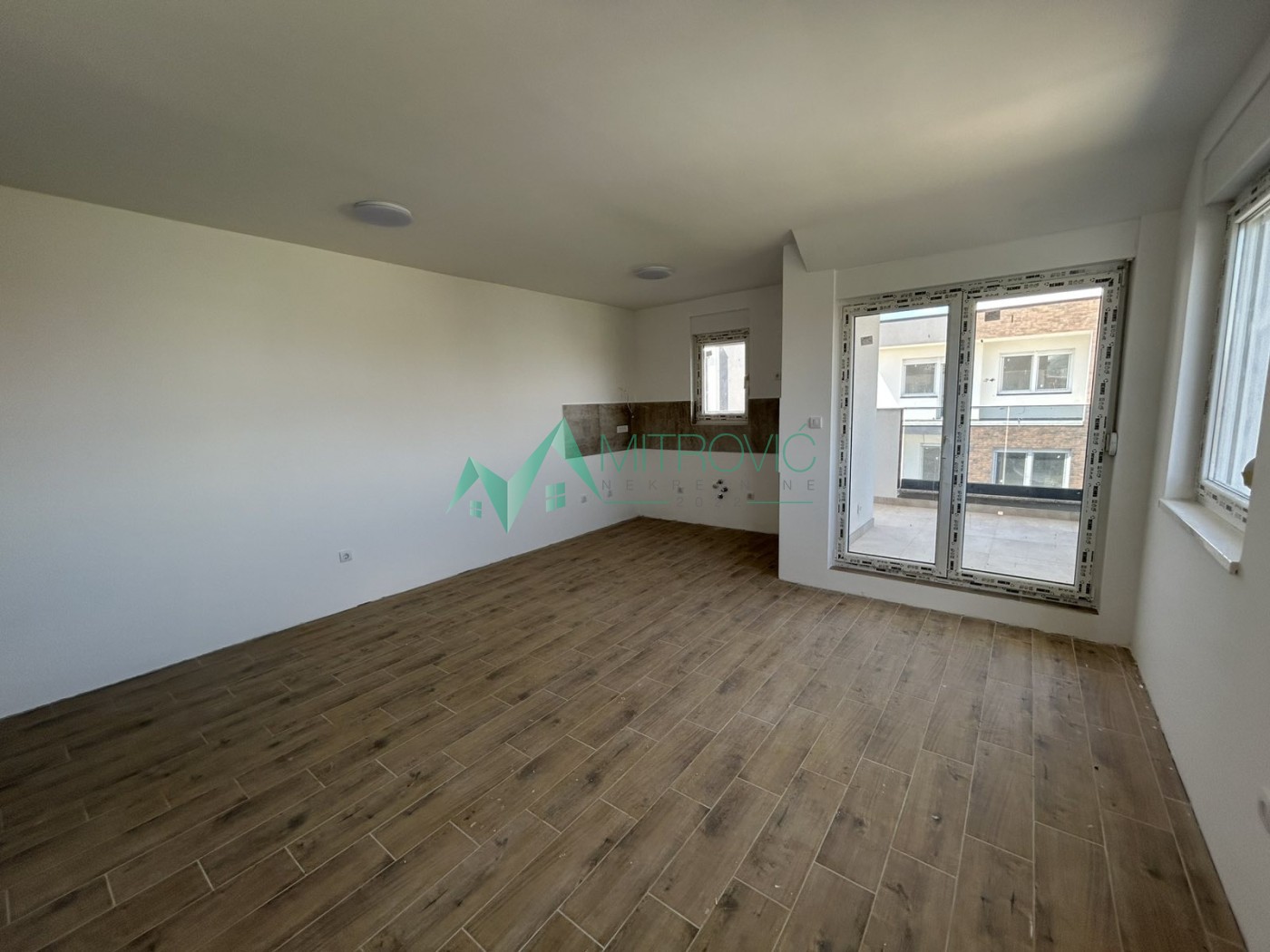 Adice — Troiposoban stan  82m², novogradnja 
