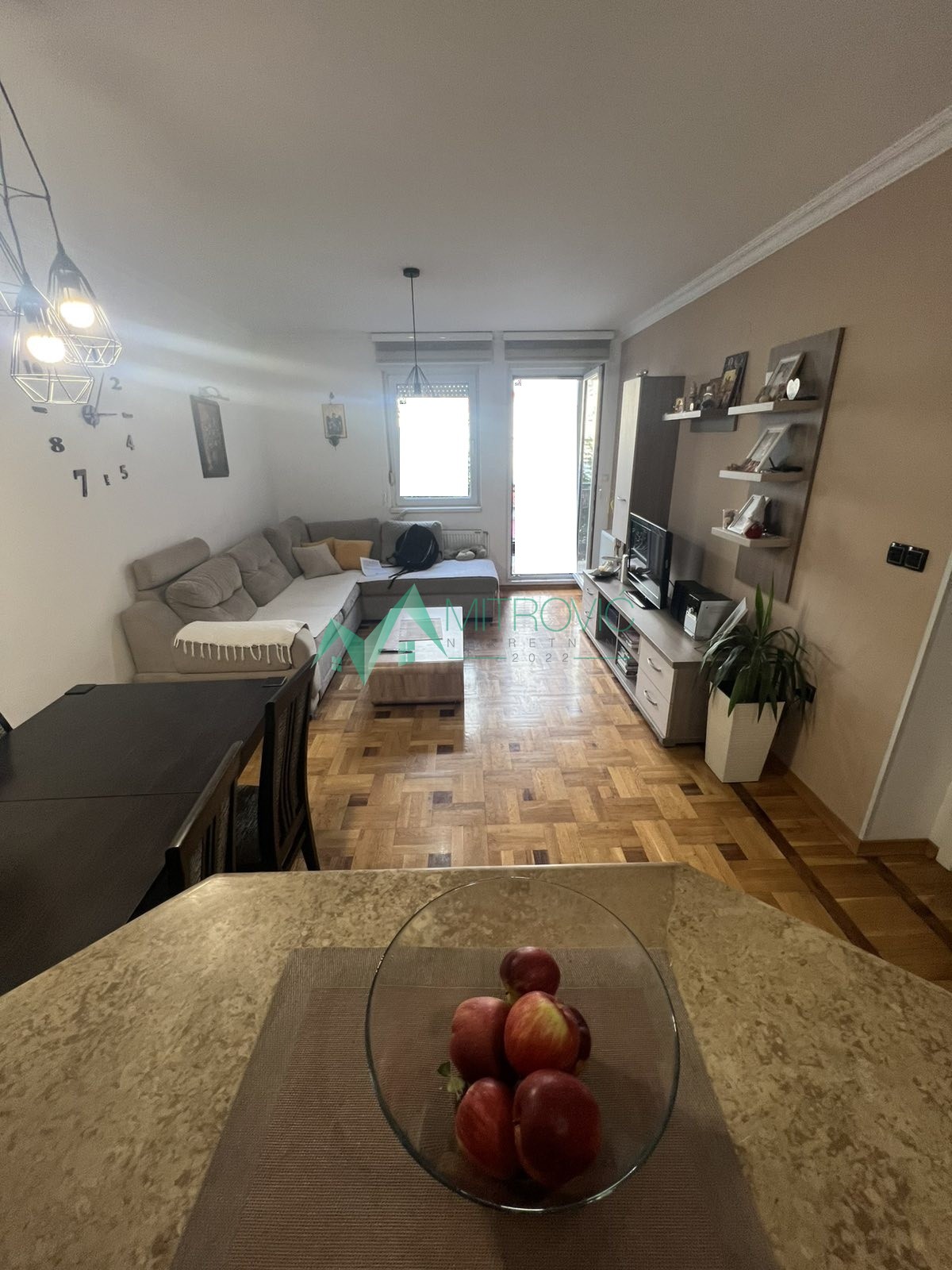 NOVI SAD, NOVA DETELINARA STAN+NAMEŠTAJ+PARKING 