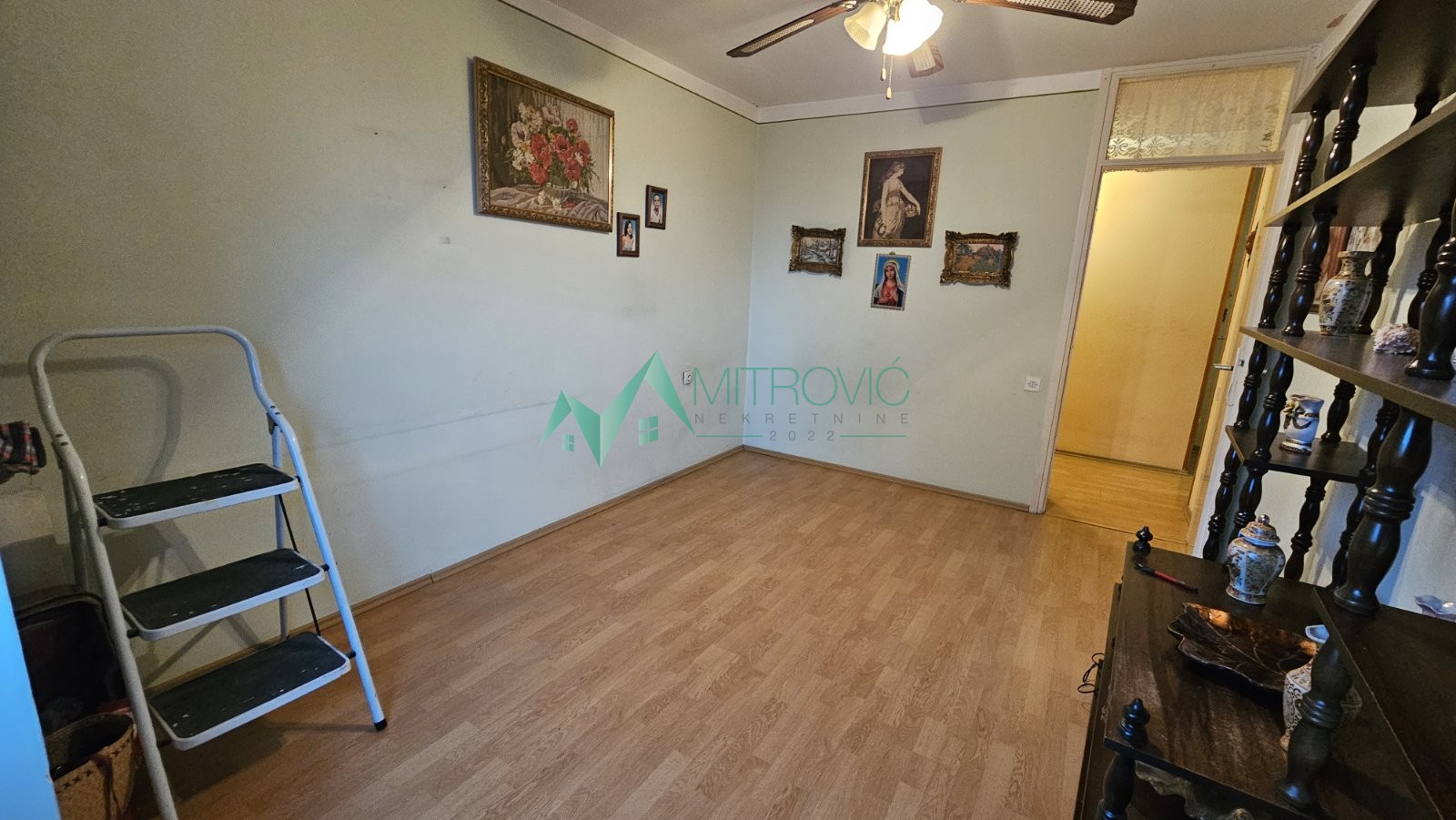 Novo Naselje, 65m² – dvosoban stan sa velikom terasom