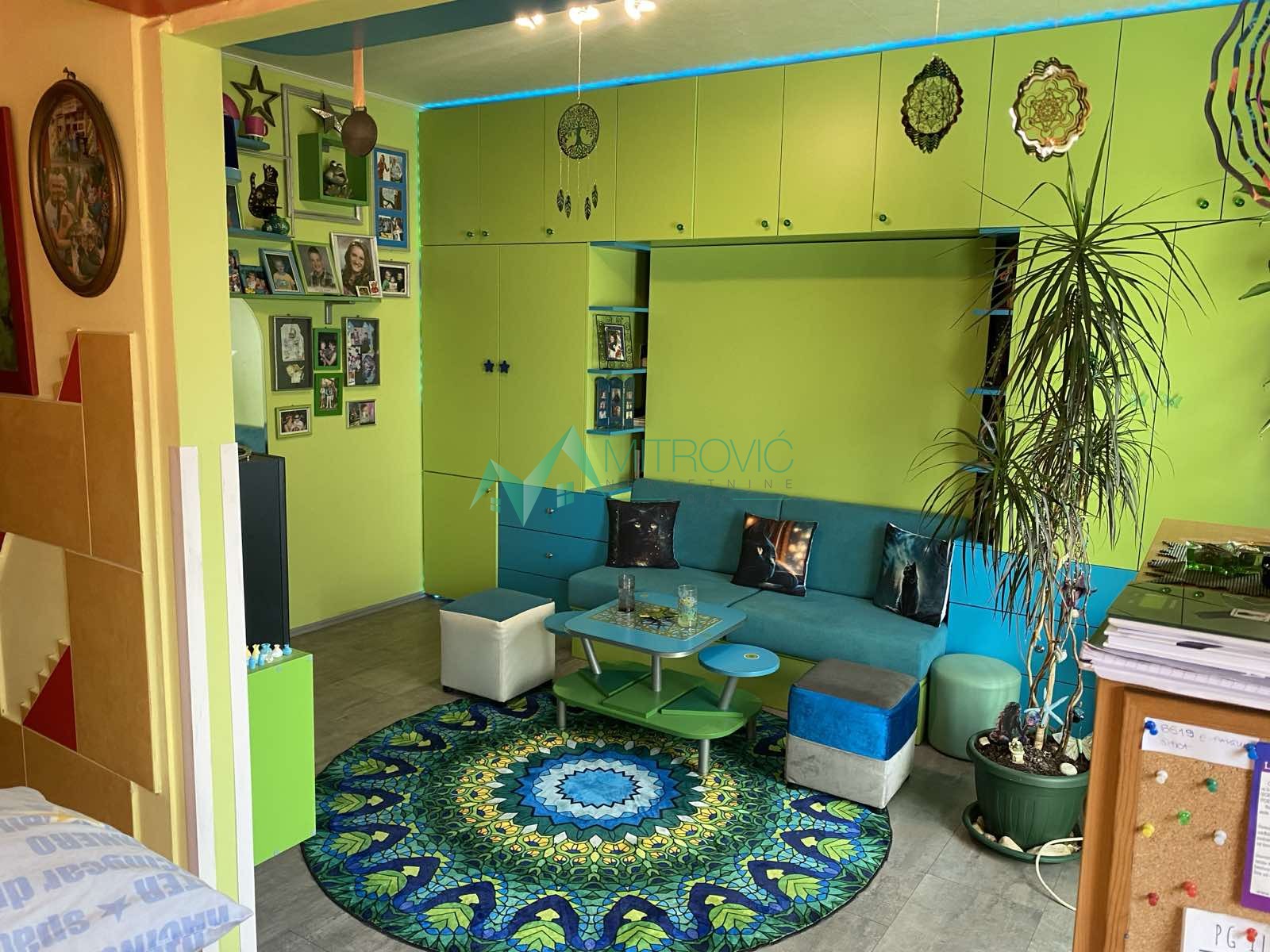 Na prodaju dvosoban stan na Podbari – 48 m² 