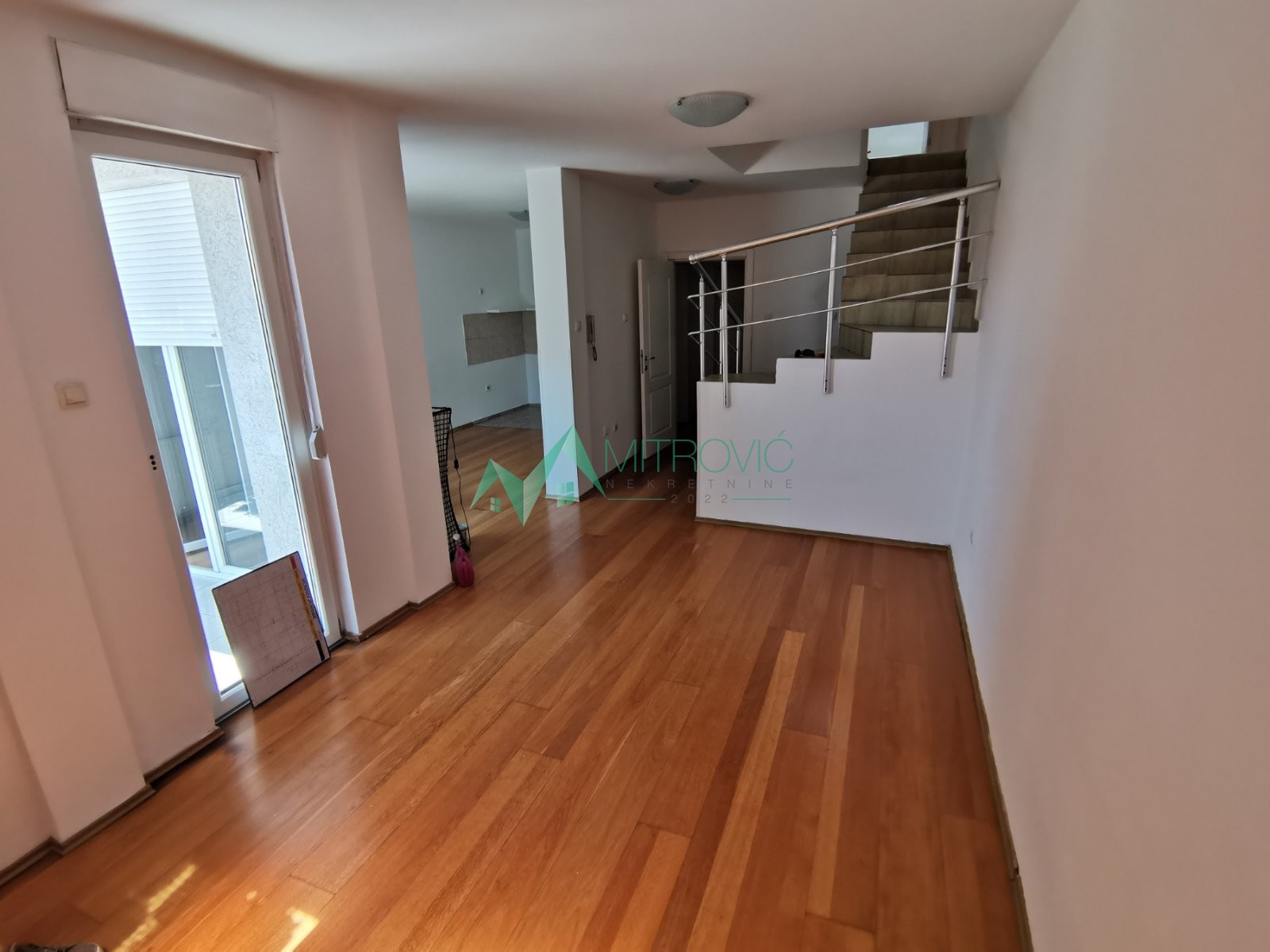 Petosoban duplex na Bulevaru Patrijarha Pavla-94m2 - izuzetna ponuda