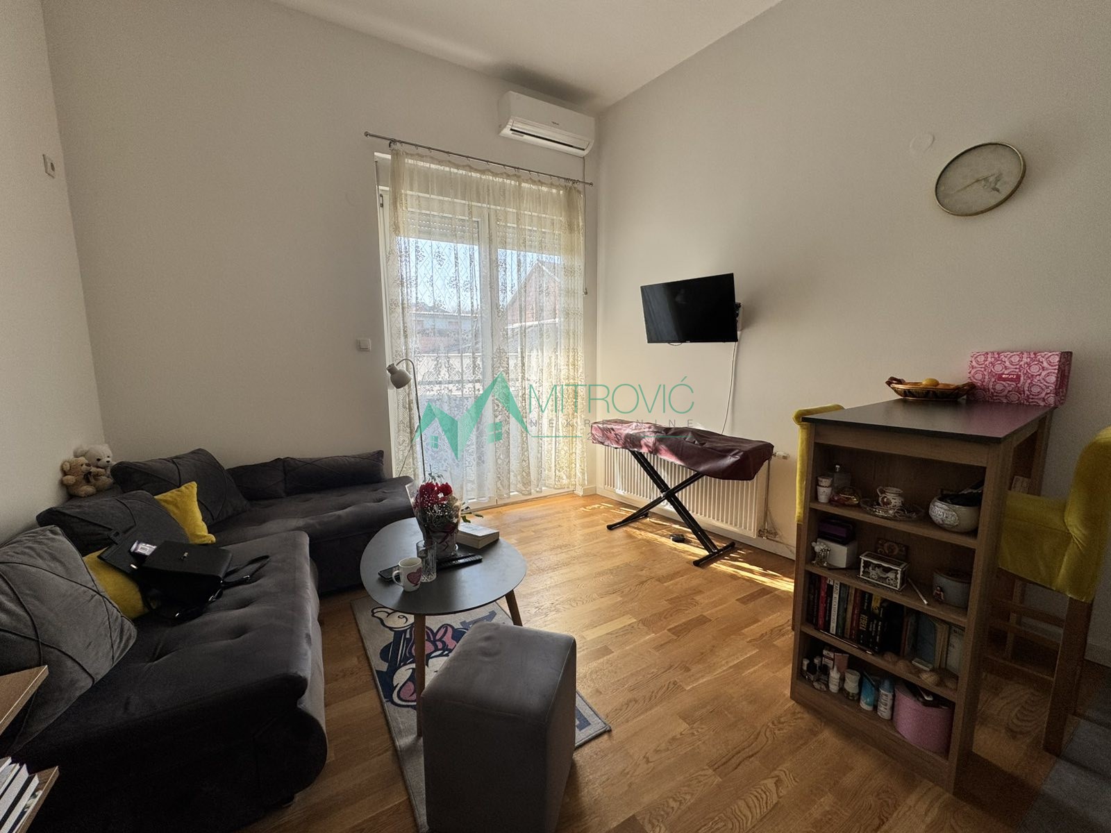 Petrovaradin, 28m2, namešten!!! 