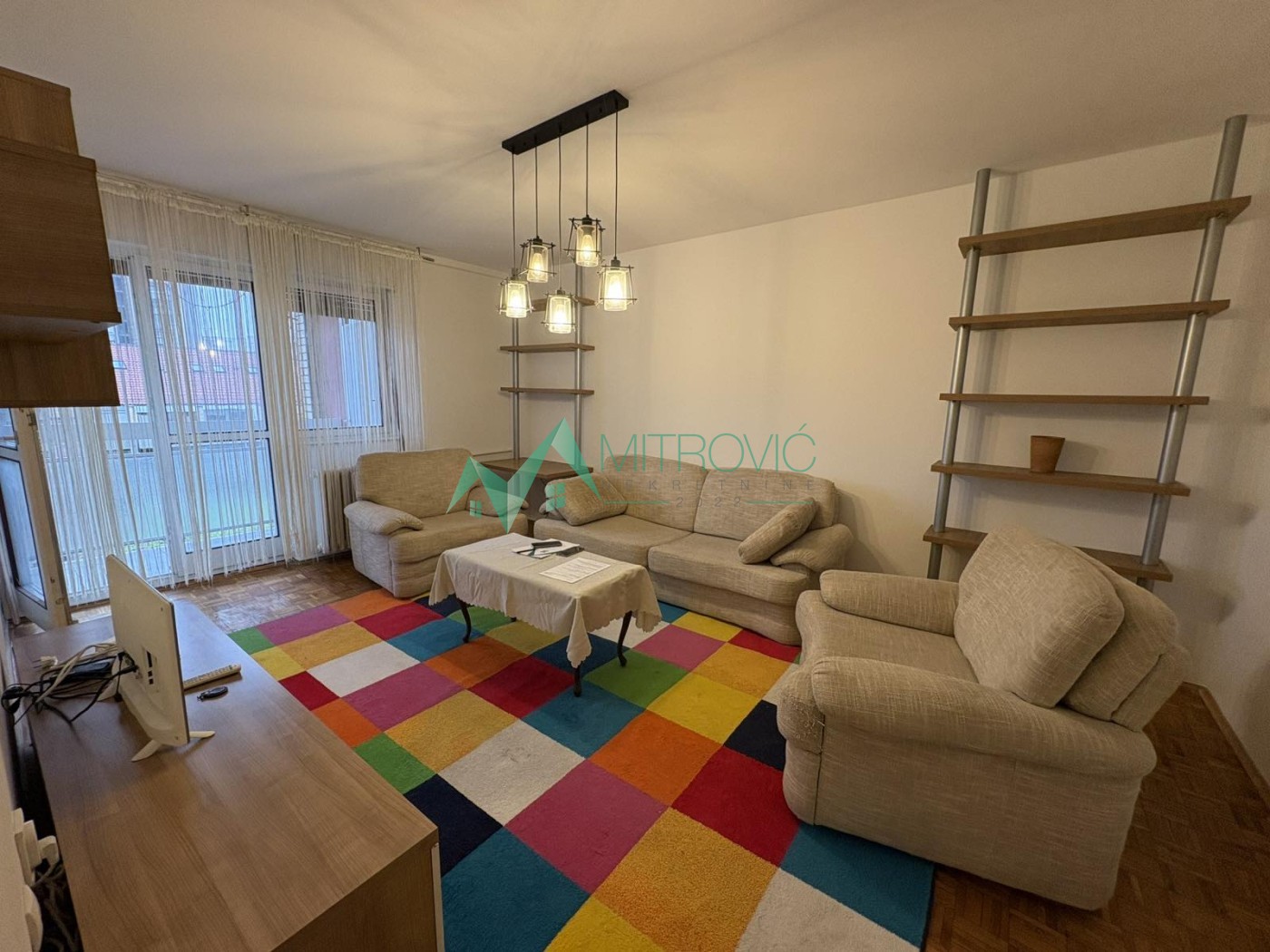 Komforan trosoban stan na odličnoj lokaciji!