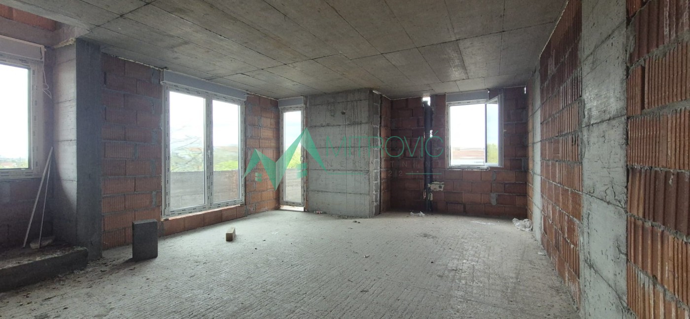 Petrovaradin, Novi Majur - Trosoban stan sa povratom PDV -  81 m2 