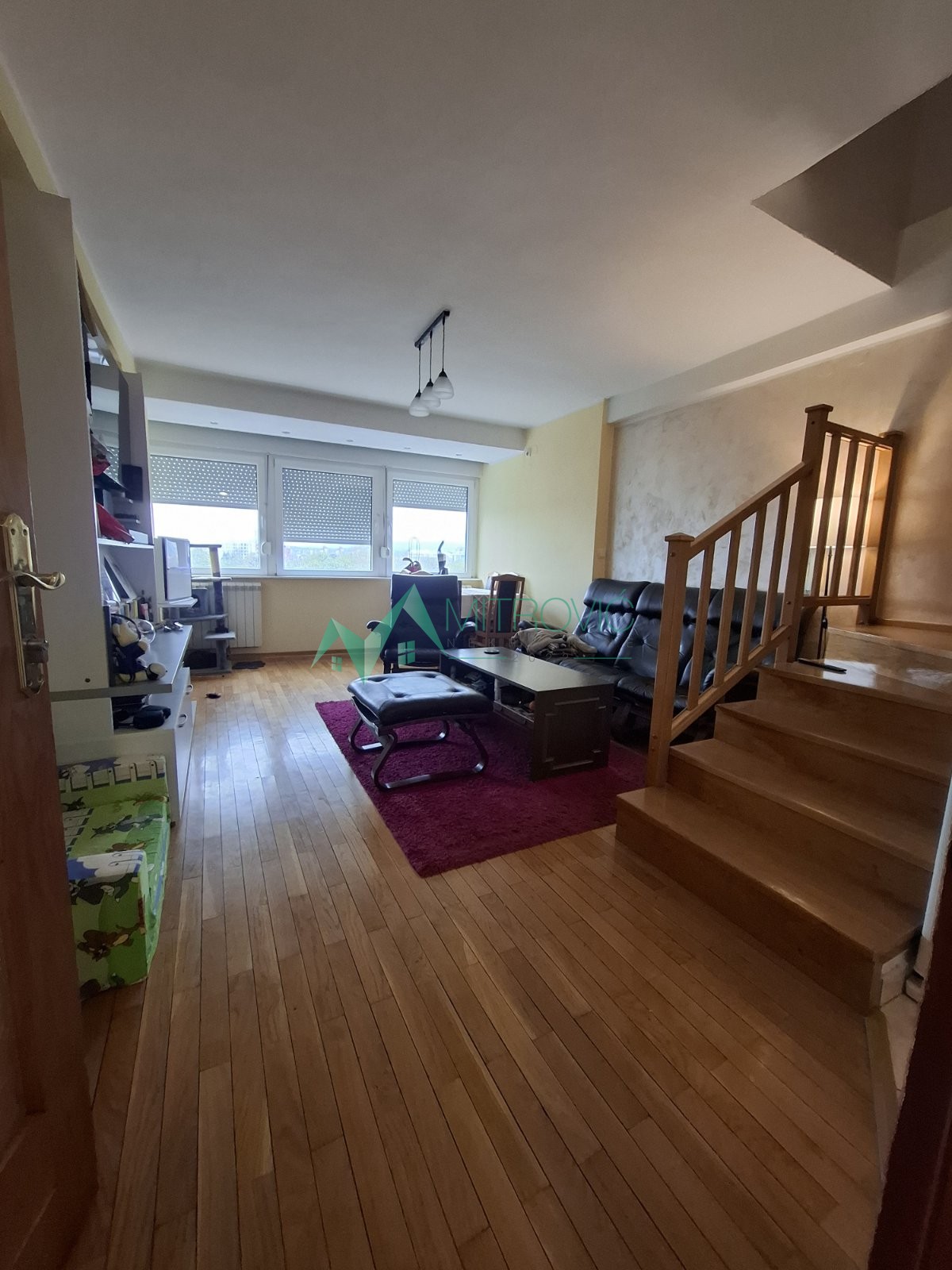 Prodaje se dupleks na odličnoj lokaciji 