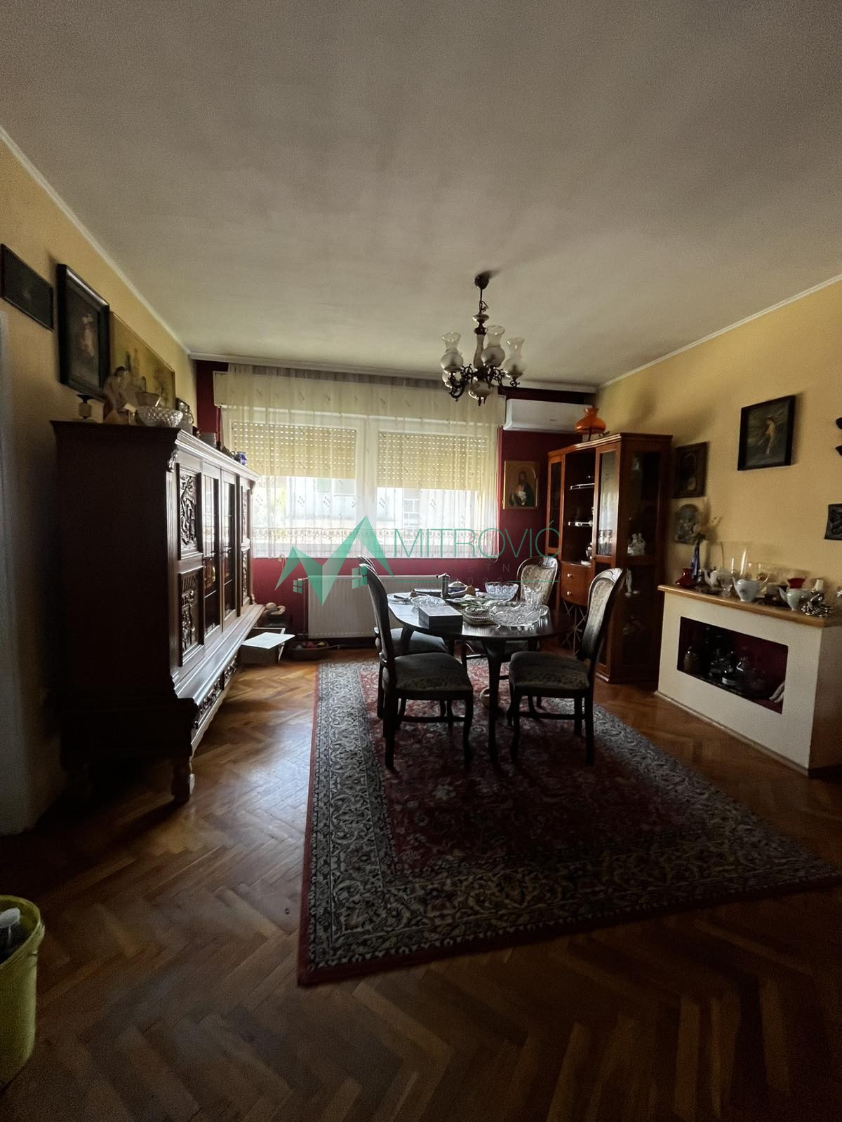 Prodaje se komforan trosoban stan na atraktivnoj lokaciji u naselju Selenča u Somboru