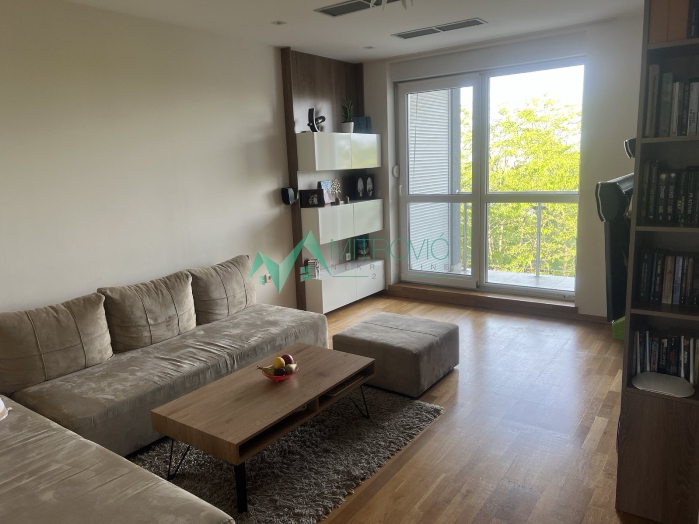Trosoban stan Sremska Kamenica, 70m² 