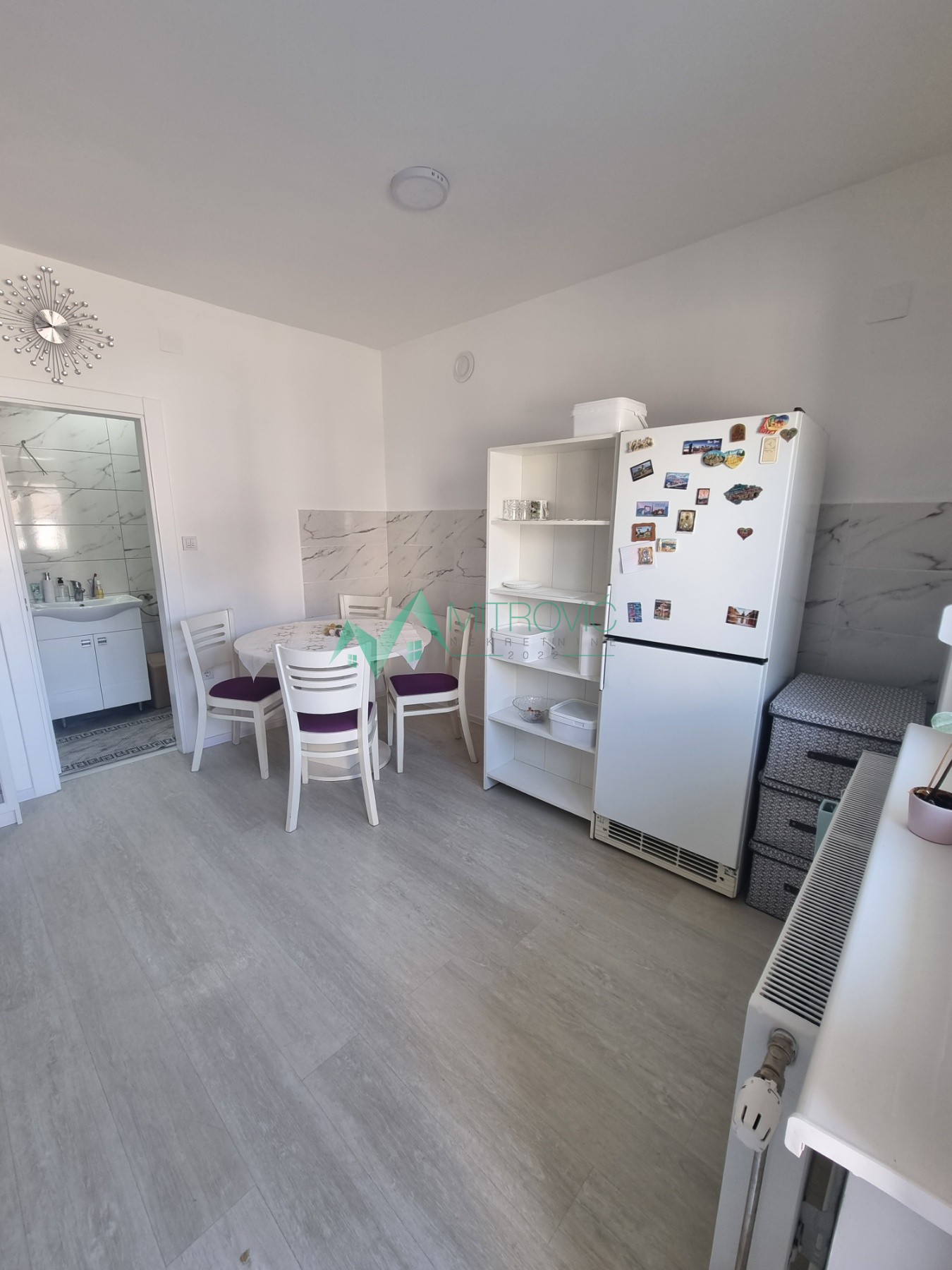 Dvosoban stan 51m² - centar Veternika. 