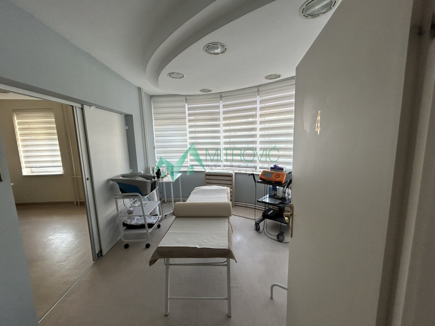 Trosoban stan na Adamovićevom naselju 78 m² 