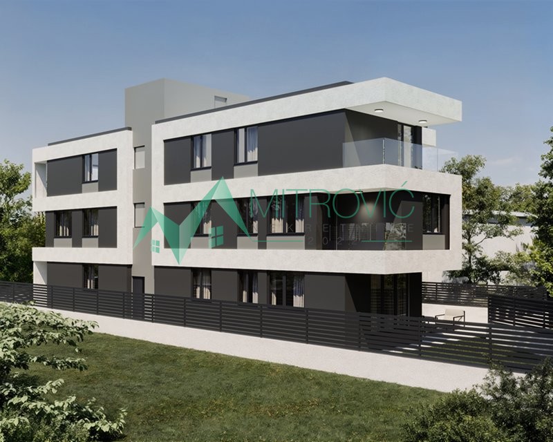 Prelep jednoiposoban stan u izgradnji. 41m2 na prvom spratu.  