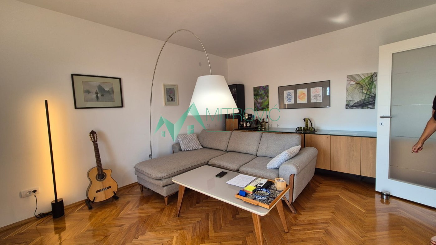 Novi Sad, Novosadski Kej - Dvoiposoban stan 71m2 (šifra: 1004756) 