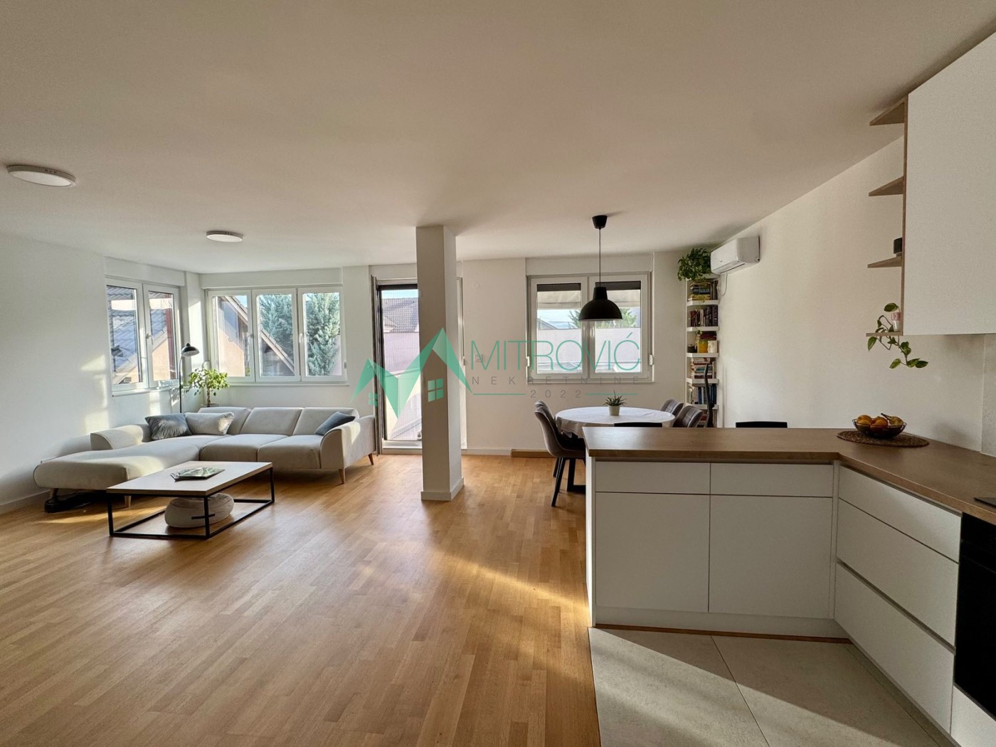 PRODAJA STANA – TELEP, 75 m² + TERASA 20 m² 