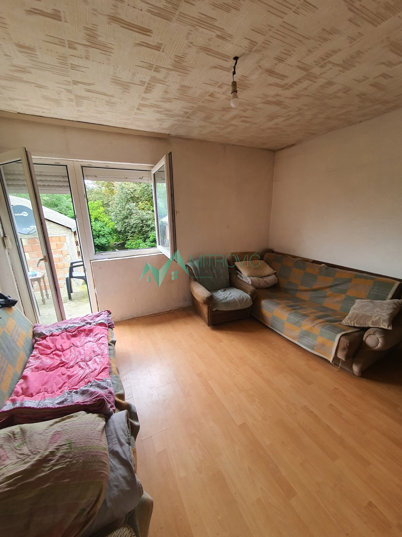 Haus · 161 m² · Kać